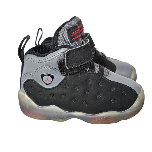 Nike Air Jordan Jumpman Team II Sneakers Toddler 5C Black Cool Gray 861434-014 - Picture 1 of 9